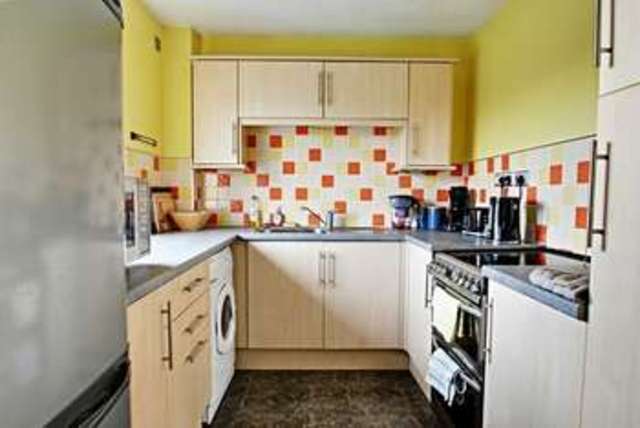  Image of 2 bedroom Flat for sale in Perry Mead Enfield EN2 at Perry Mead  Enfield, EN2 8BZ