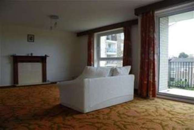  Image of 2 bedroom Flat to rent in Lichfield Court Pevensey Garden Worthing BN11 at Worthing, BN11 5PF