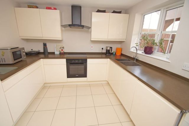  Image of 3 bedroom Terraced house for sale in Pevensey Road Bromsgrove B60 at Pevensey Road The Oakalls Bromsgrove, B60 2RR