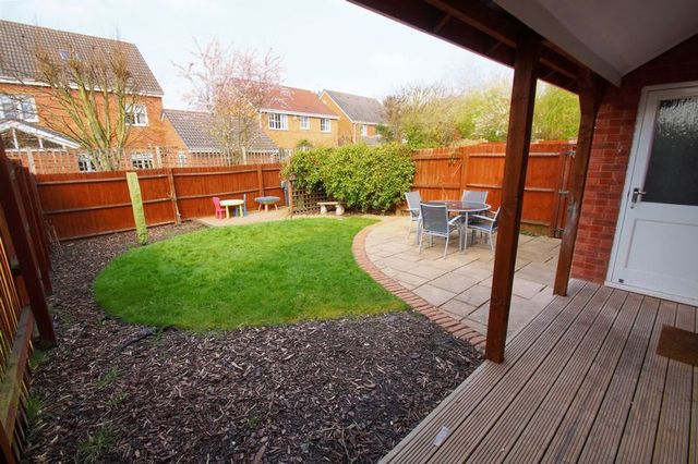  Image of 3 bedroom Terraced house for sale in Pevensey Road Bromsgrove B60 at Pevensey Road The Oakalls Bromsgrove, B60 2RR