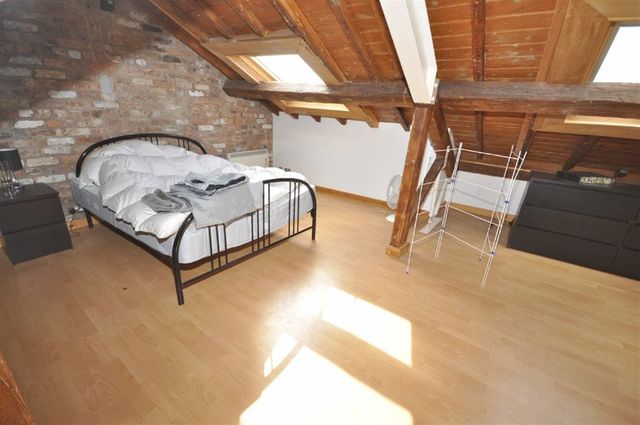  Image of 1 bedroom Flat to rent in Pickford Street Macclesfield SK11 at MACCLESFIELD Cheshire MACCLESFIELD, SK11 6JD