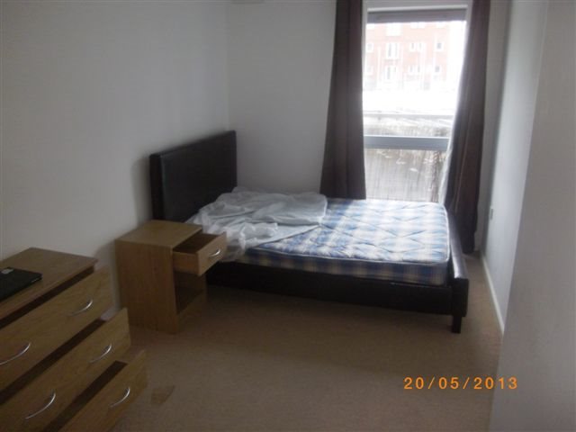  Image of 1 bedroom Flat to rent in Elmira Way Salford M5 at 1C Elmira Way Salford Salford, M5 3LL
