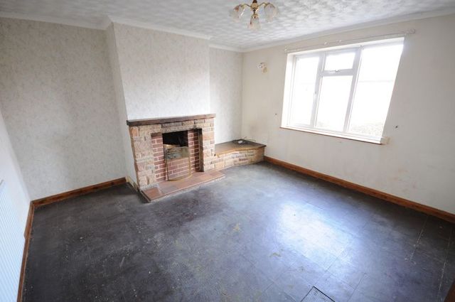  Image of 3 bedroom Semi-Detached house for sale in Greaves Lane Draycott-in-the-Clay Ashbourne DE6 at Pipehay Lane Draycott-In-The-Clay Ashbourne, DE6 5BY
