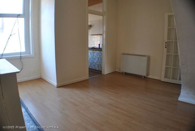 Image of 2 bedroom Detached house to rent in Portland Road Blackpool FY1 at Blackpool FY1 4EF Blackpool, FY1 4EF