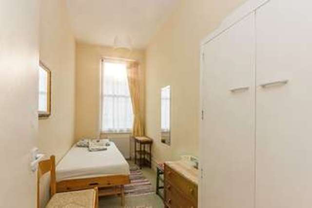  Image of 3 bedroom Flat to rent in Portnall Road London W9 at Portnall Road  Queens Park, W9 3BL
