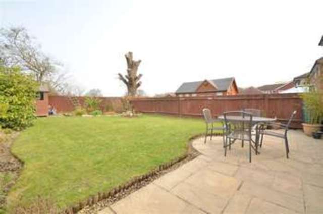  Image of 3 bedroom Semi-Detached house for sale in Poynes Road Horley RH6 at Horley Surrey Horley, RH6 8LT