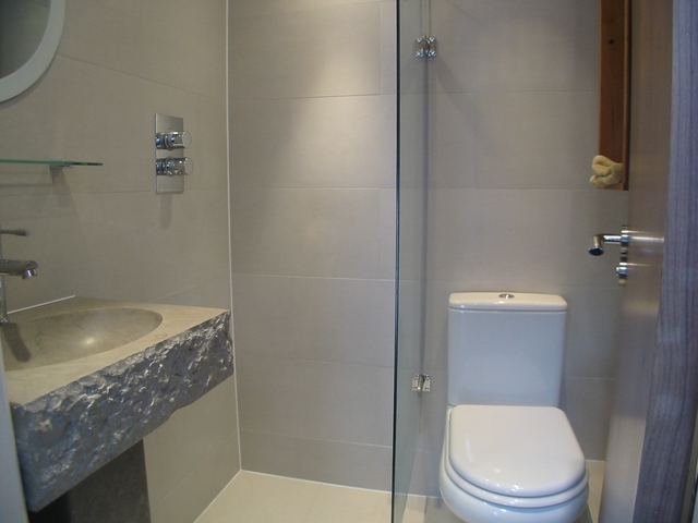  Image of 2 bedroom Flat to rent in Primrose Gardens London NW3 at Belsize Park London Camden, NW3 4TJ