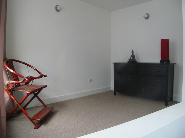  Image of 2 bedroom Flat to rent in Primrose Gardens London NW3 at Belsize Park London Camden, NW3 4TJ