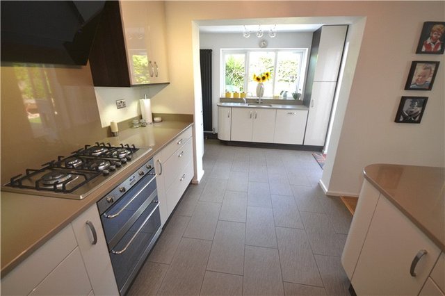  Image of 3 bedroom Detached house for sale in Qualitas Bracknell RG12 at Bracknell Berkshire Easthampstead, RG12 7QG