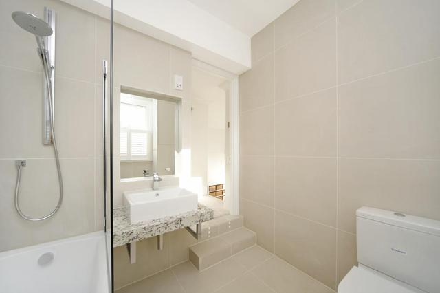  Image of 2 bedroom Property to rent in Queens Gardens London W2 at Queens Gardens  London, W2 3AF