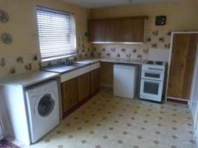  Image of 3 bedroom End of Terrace for sale in Jordans Way Rainham RM13 at Rainham  South Hornchurch, RM13 9QX