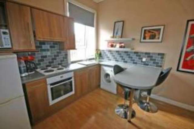  Image of 1 bedroom Flat for sale in Rannoch Street Glasgow G44 at Cathcart Glasgow Castlemilk, G44 4DG
