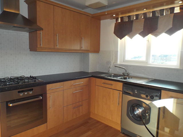  Image of 2 bedroom Flat to rent in Redwood Lane Hamilton ML3 at Hamilton South Lanarkshire South Lanarkshire, ML3 8SS