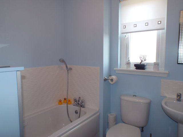  Image of 2 bedroom Flat to rent in Redwood Lane Hamilton ML3 at Hamilton South Lanarkshire South Lanarkshire, ML3 8SS