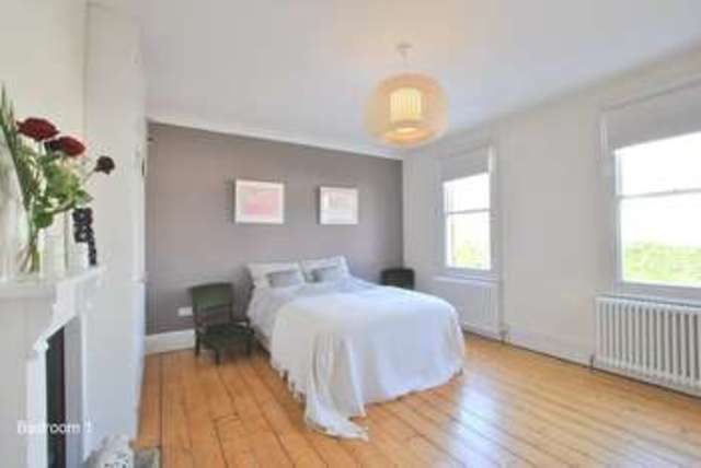  Image of 4 bedroom Detached house for sale in Ridgeway Road Redhill RH1 at Redhill Surrey, RH1 6PQ