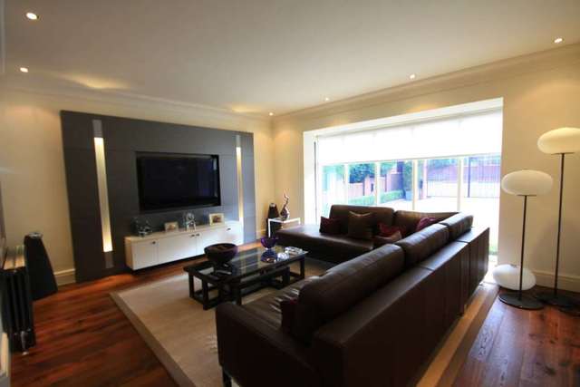  Image of 6 bedroom Detached house for sale in Ringley Park Whitefield Manchester M45 at Ringley Park Road Whitefield Manchester, M45 7NT