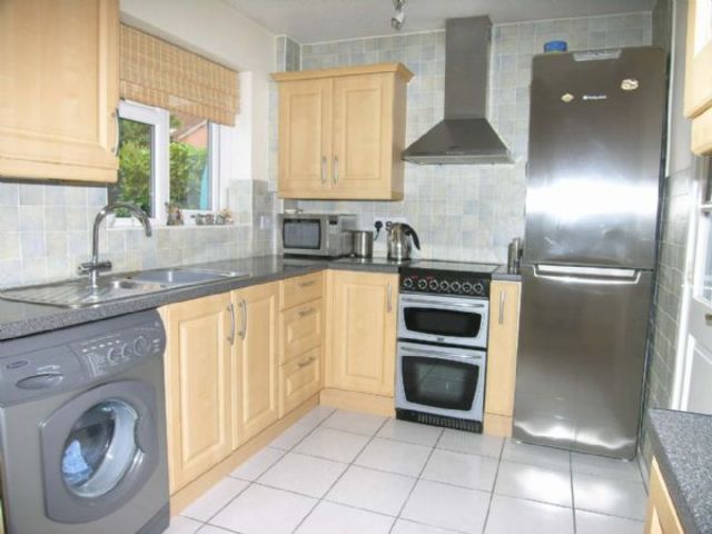  Image of 2 bedroom Semi-Detached house to rent in Robin Court Kidderminster DY10 at Robin Court  Kidderminster, DY10 4UJ