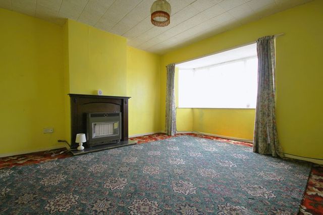  Image of 3 bedroom Terraced house for sale in Roche Way Bloxwich Walsall WS3 at Roche Way  Walsall, WS3 2QS