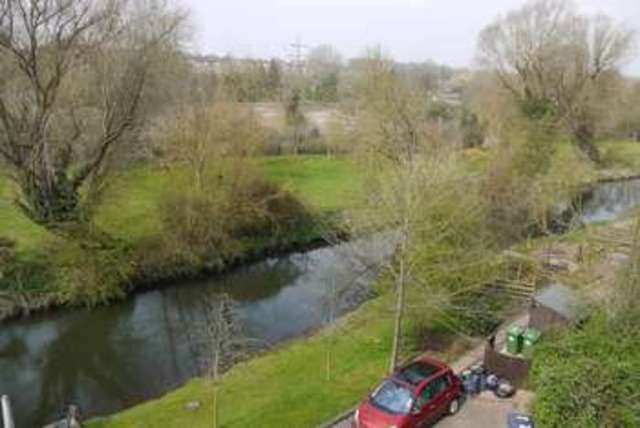  Image of 3 bedroom Town House to rent in Rock Mill Lane Leamington Spa CV32 at Leamington Spa, CV32 6AP