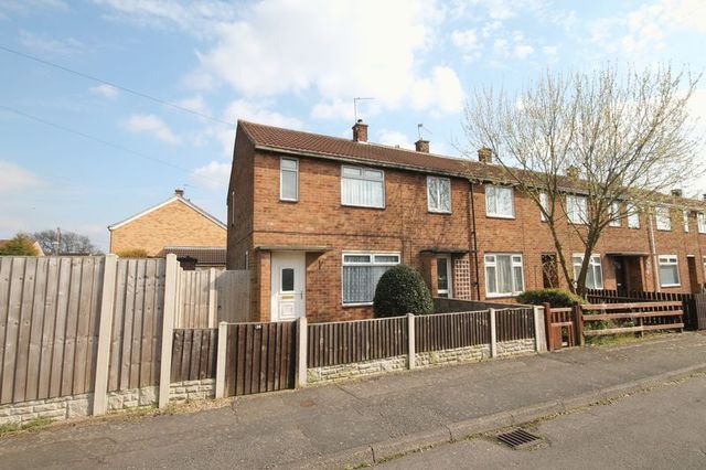  Image of 3 bedroom Semi-Detached house to rent in Rodsley Crescent Littleover Derby DE23 at Rodsley Crescent Littleover Derby, DE23 2NY