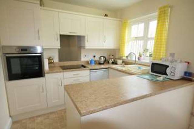  Image of 2 bedroom Terraced house for sale in Rosehill Billingshurst RH14 at Billingshurst West Sussex, RH14 9QQ