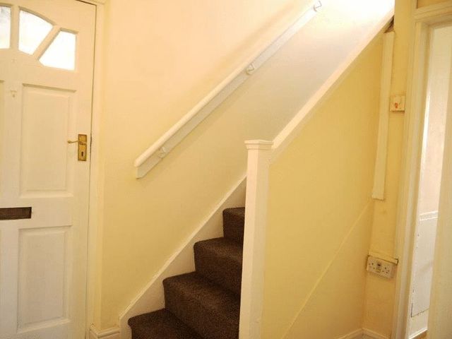  Image of 3 bedroom Semi-Detached house to rent in Rowlestone Rise Greengates Bradford BD10 at Rowlestone Rise Greengates Bradford, BD10 0DS