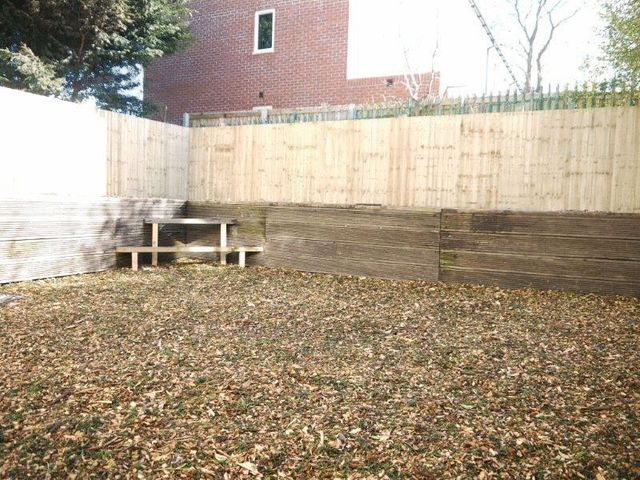  Image of 3 bedroom Semi-Detached house to rent in Rowlestone Rise Greengates Bradford BD10 at Rowlestone Rise Greengates Bradford, BD10 0DS