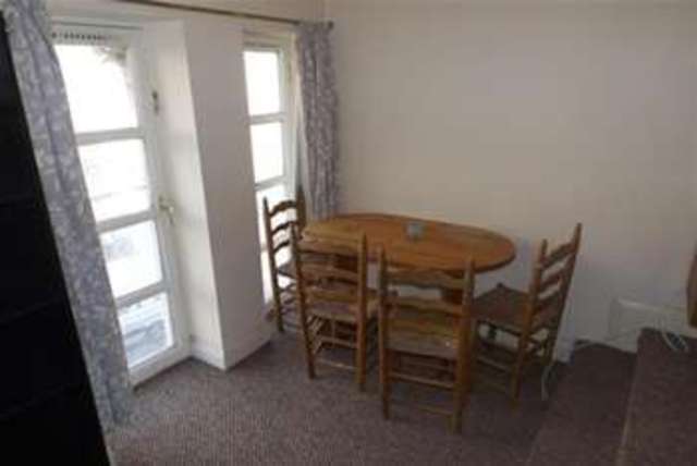  Image of 1 bedroom Flat to rent in Union Street Dundee DD1 at Dundee, DD1 4BN