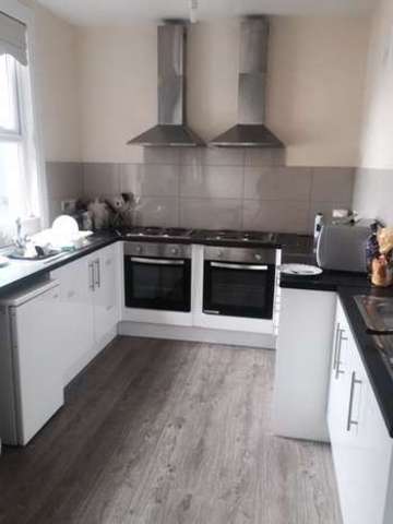  Image of Studio flat to rent in Rufford Street London N1 at London, N1 0AP