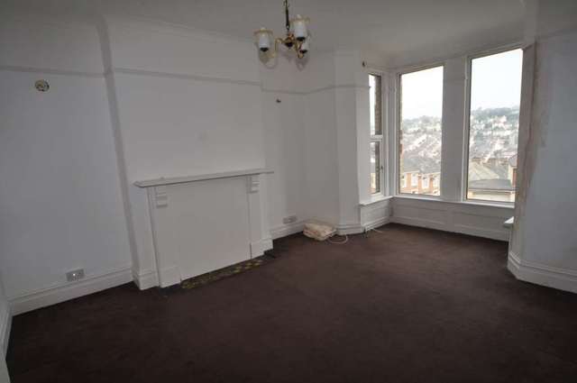  Image of 1 bedroom Semi-Detached house to rent in Salcombe Road Plymouth PL4 at Salcombe Road  Plymouth, PL4 7NF