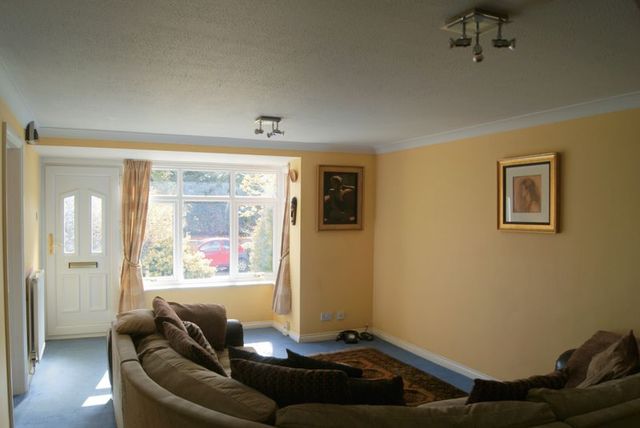  Image of 2 bedroom Property for sale in Sandringham Close Evesham WR11 at Sandringham Close  Evesham, WR11 4QW