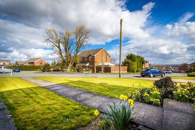  Image of 1 bedroom Flat to rent in Sandstone Road Wigan WN3 at Sandstone Road Winstanley Wigan, WN3 6TW