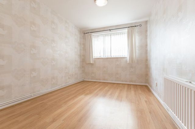  Image of 1 bedroom Flat to rent in Sandstone Road Wigan WN3 at Sandstone Road Winstanley Wigan, WN3 6TW