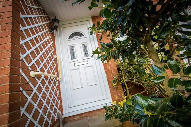  Image of 1 bedroom Flat to rent in Sandstone Road Wigan WN3 at Sandstone Road Winstanley Wigan, WN3 6TW