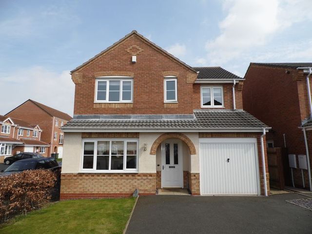 Image of 4 bedroom Detached house for sale in Sannders Crescent Tipton DY4 at Sannders Crescent  Tipton, DY4 7NT