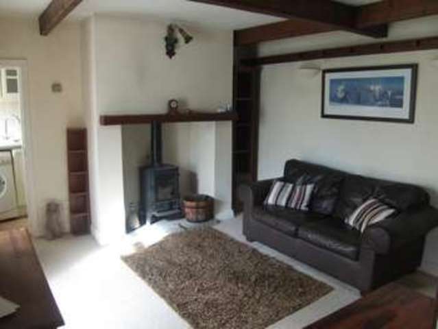  Image of 2 bedroom Cottage to rent in School Hill Newmillerdam Wakefield WF2 at Newmillerdam Wakefield Crigglestone, WF2 7SP
