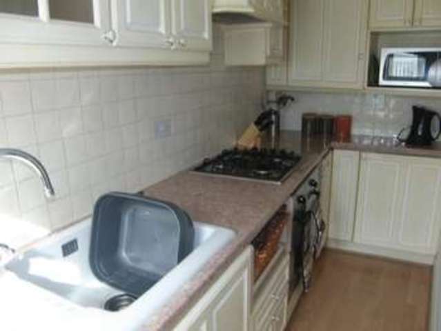  Image of 2 bedroom Cottage to rent in School Hill Newmillerdam Wakefield WF2 at Newmillerdam Wakefield Crigglestone, WF2 7SP