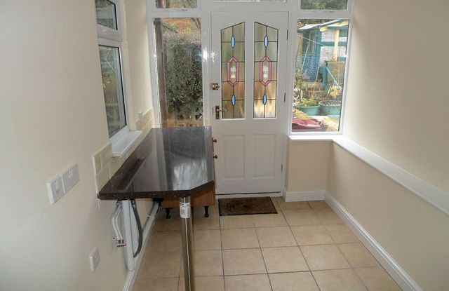  Image of 2 bedroom Cottage to rent in School Street Bromley Cross Bolton BL7 at School Street  Bromley Cross, BL7 9DH