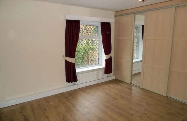  Image of 2 bedroom Cottage to rent in School Street Bromley Cross Bolton BL7 at School Street  Bromley Cross, BL7 9DH