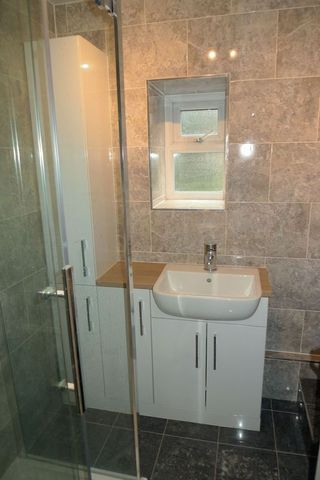  Image of 2 bedroom Cottage to rent in School Street Bromley Cross Bolton BL7 at School Street  Bromley Cross, BL7 9DH
