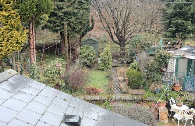  Image of 2 bedroom Cottage to rent in School Street Bromley Cross Bolton BL7 at School Street  Bromley Cross, BL7 9DH