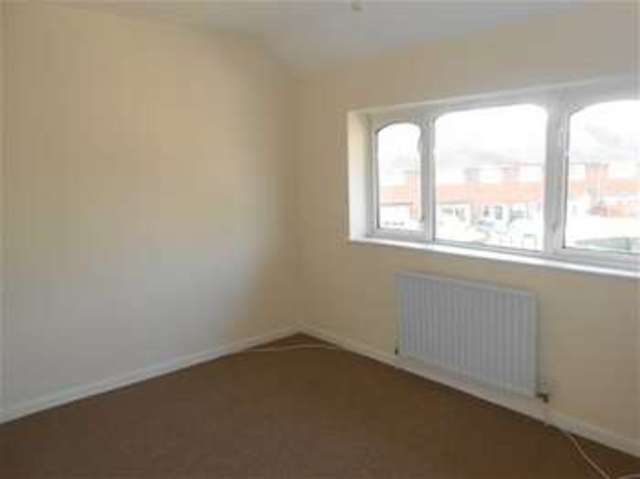  Image of 3 bedroom Terraced house to rent in Selby Way Walsall WS3 at Bloxwich, WS3 2RS