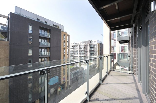  Image of 2 bedroom Flat to rent in Enterprise Way London SW18 at Osiers Development 19 Enterprise Way Wandsworth Town, SW18 1GD