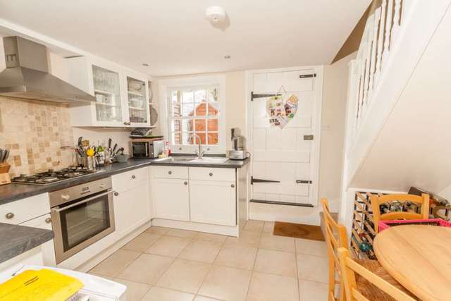  Image of 2 bedroom Detached house for sale in Seymour Road Northchurch Berkhamsted HP4 at Seymour Road Northchurch Berkhamsted, HP4 3RQ