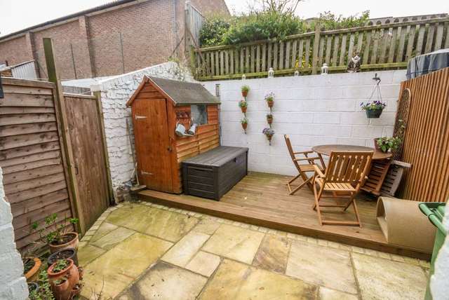 Image of 2 bedroom Detached house for sale in Seymour Road Northchurch Berkhamsted HP4 at Seymour Road Northchurch Berkhamsted, HP4 3RQ