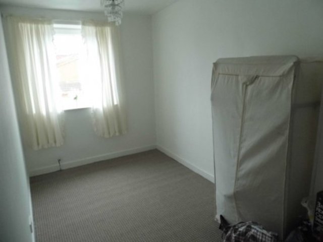  Image of 3 bedroom Terraced house for sale in Seymour Terrace Easington Lane Houghton Le Spring DH5 at Houghton Le Spring Tyne And Wear Houghton Le Spring, DH5 0JE