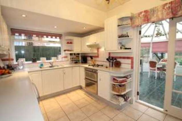  Image of 3 bedroom Detached house for sale in Shaftesbury Avenue South Harrow Harrow HA2 at Shaftesbury Avenue  Harrow, HA2 0NZ