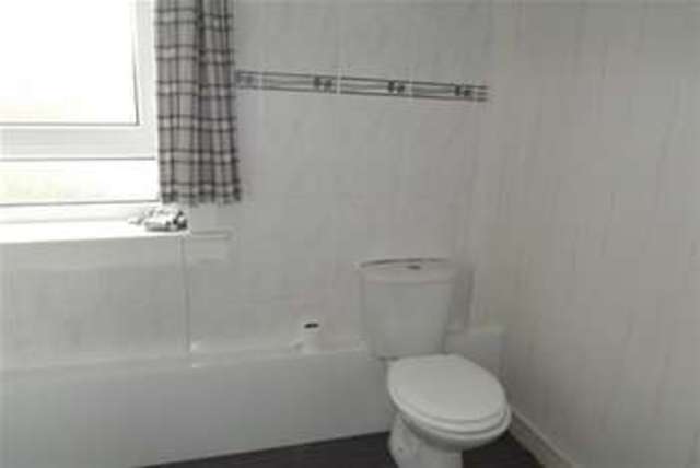  Image of 1 bedroom Flat to rent in Sharp Street Gourock PA19 at Gourock, PA19 1UL