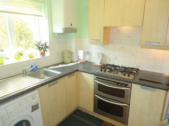  Image of 2 bedroom Terraced house for sale in Sherwood Place Hemel Hempstead HP2 at Sherwood Place  Hemel Hempstead, HP2 6PS