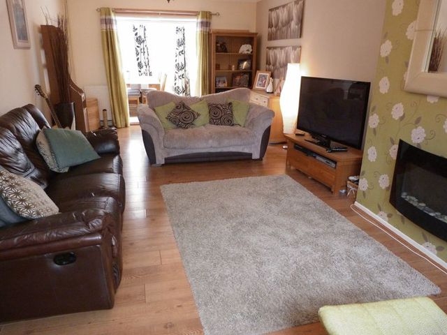  Image of 3 bedroom Terraced house for sale in Sholver Lane Oldham OL1 at Sholver Lane  Oldham, OL1 4NT